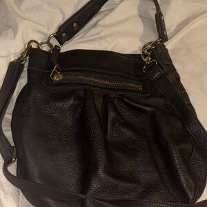 Elegant Black Leather Shoulder Bag